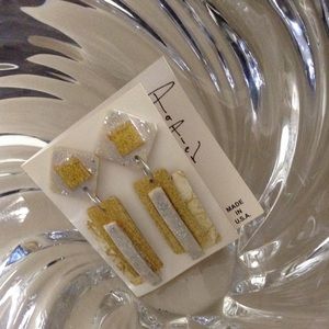 THREADS METALLIC GLD SIL GLITTER handmade earring